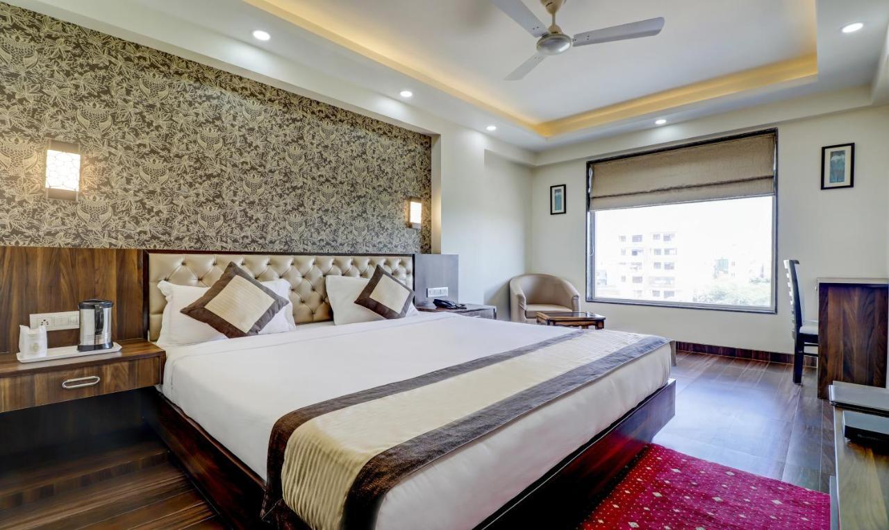 Sanskar Hotel Джапур Экстерьер фото
